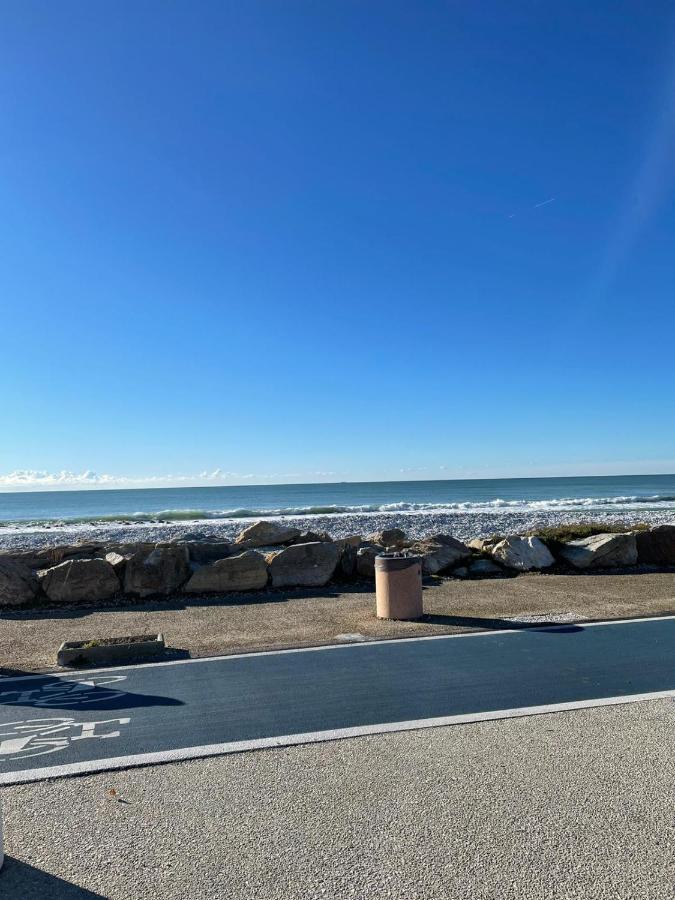 Azzurra House Leilighet Marina Di Pisa Eksteriør bilde