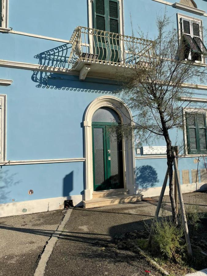 Azzurra House Leilighet Marina Di Pisa Eksteriør bilde
